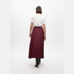Μακριά Πλισέ Φούστα με Κερωμένο Εφέ – Μπορντό - Image 3