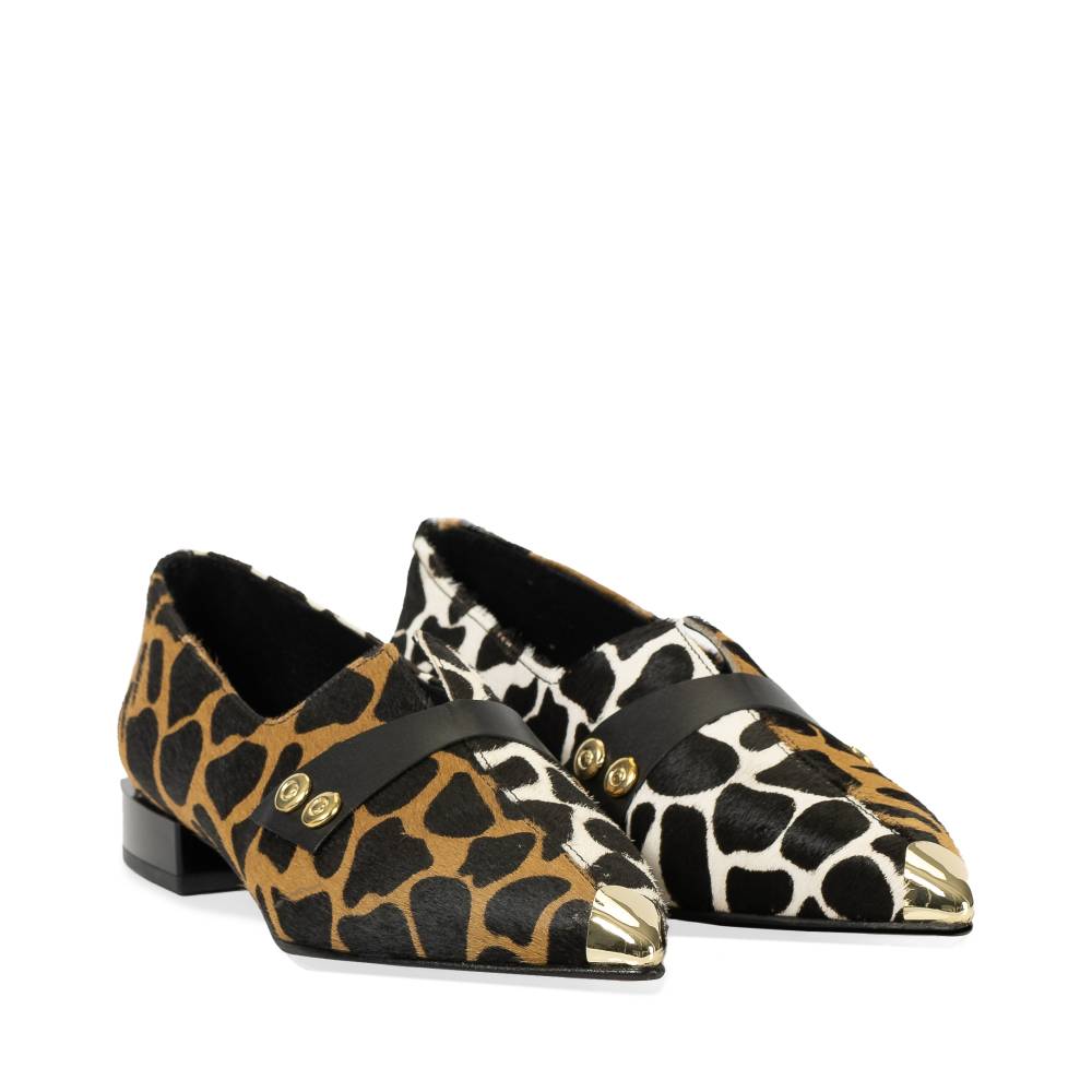 loafer-wall-street-2-156-25824-99-4 Γυναικείο Loafer – Leopard & Cow Print - Image 1