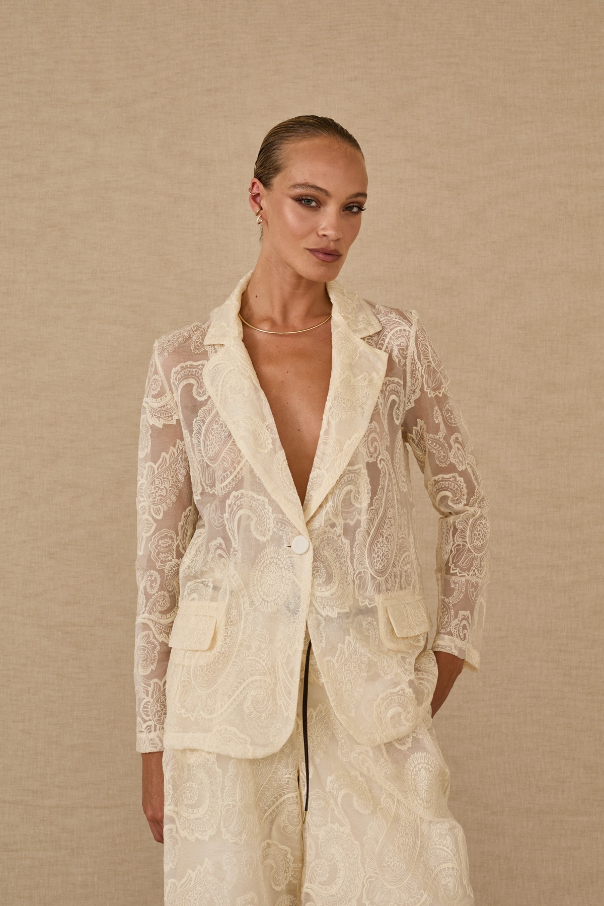 f0100 f0101 (7) kokkini tsanta - Image 1